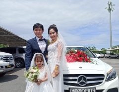 Xe Hoa MERCEDES C300 xem chi tiết giá và hình xe tại đây (☞)☞