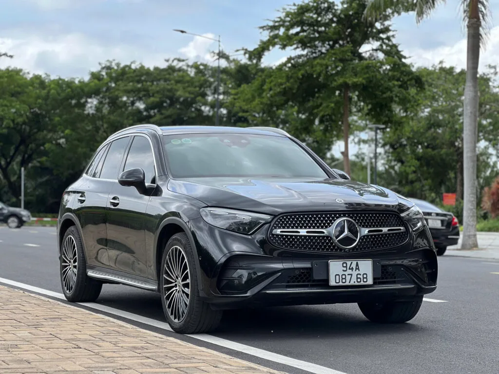 MERCEDES GLC200