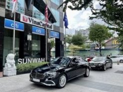 Xe Hoa MERCEDES E300 bấm vào nút đặt xem chi tiết giá