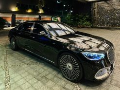 Mercedes S680 Maybach xem chi tiết giá bấm vào nút đặt xe